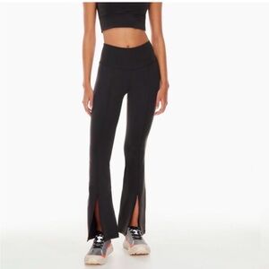Black Aritzia TNA split leggings